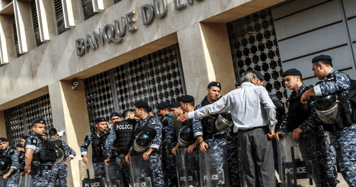 Protests Reignite In Lebanon As The Dollar Edges Close To 2,700 LBP 1