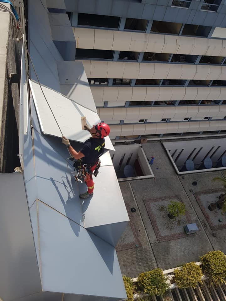 French GRIMP Firefighters Are Helping Restore Beirut High-Rise Buildings 2
