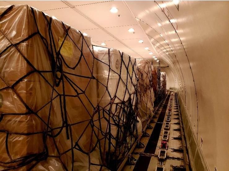 Cargo Plane From Canada Arrived With Enough Food To Feed Over 12,000 Lebanese People For 2 Weeks 8 Canada for Lebanon cargo flight 1