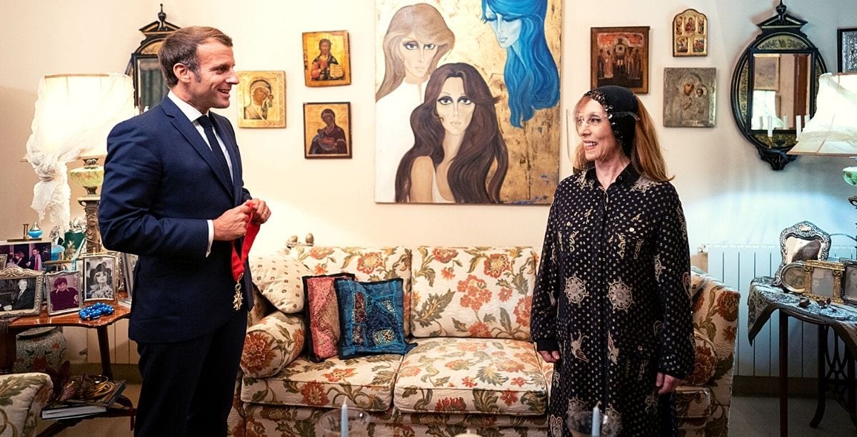 Macron Visited Fairouz And Exchanged Presents With Her