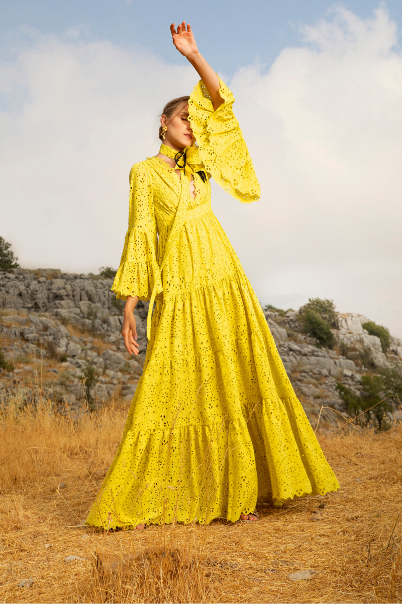Elie Saab's Spring-Summer 2021 Collection Celebrates The Life Of 'A New Dawn' (Video) 6