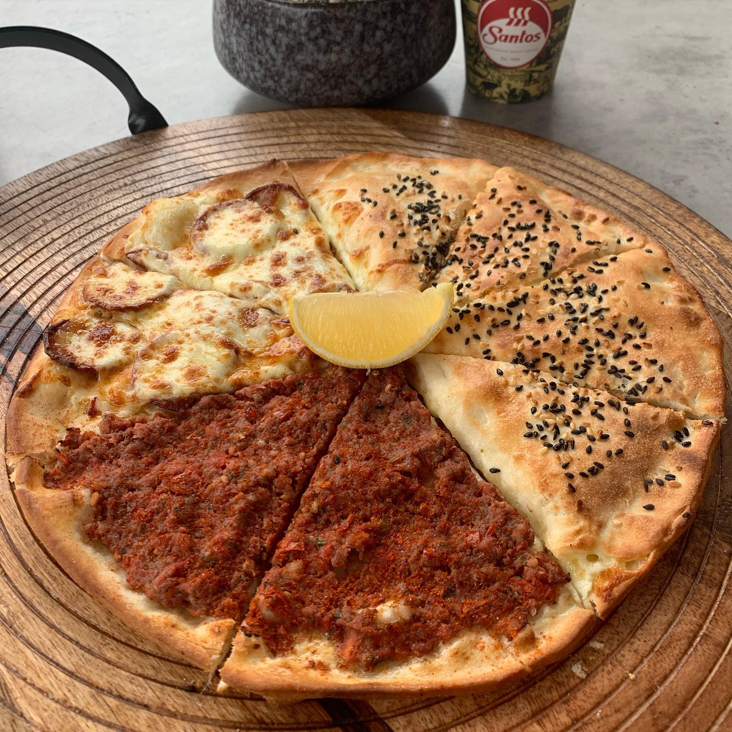 10+ Appetizing Photos To Celebrate World Mankousheh Day 4