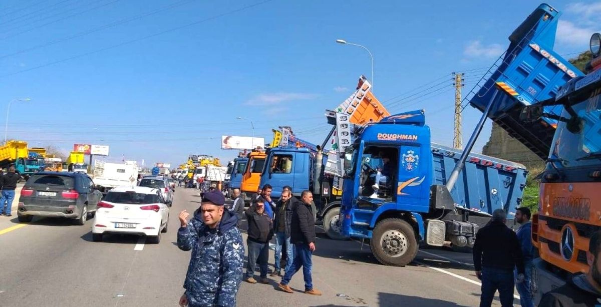 60 Lebanese Truck Drivers Have Been Stuck In Syria For A Month