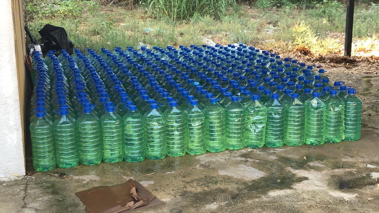 Someone Tried To Resell Fuel In Pickle Containers In Lebanon 2