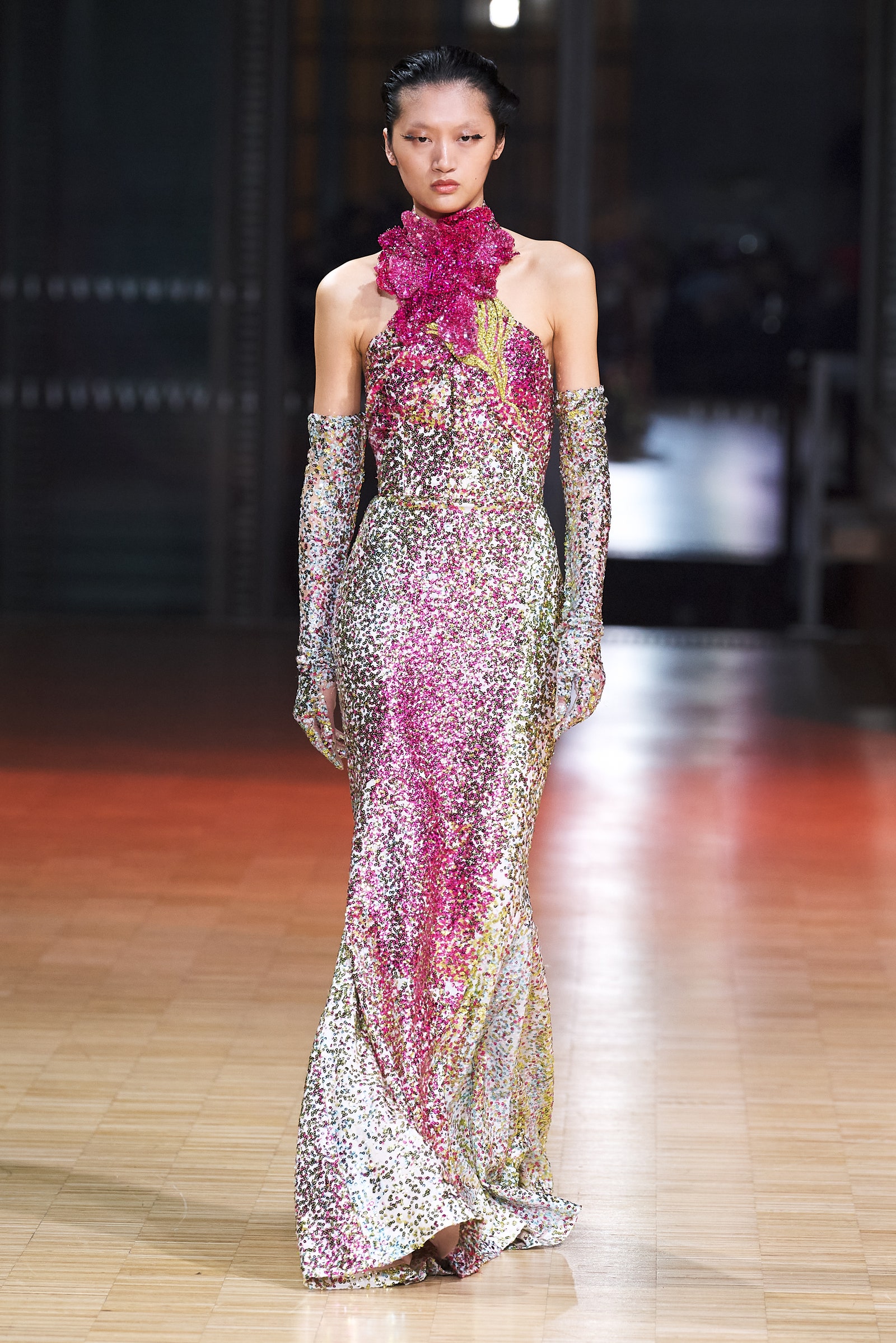 Elie Saab's Summer 2022 Collection Dazzled The Runway At Paris Haute Couture Week 3