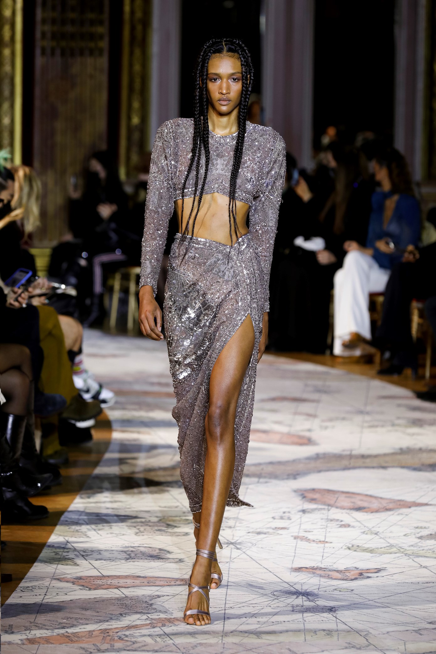 Zuhair Murad Released An Alluring Collection For Spring & Summer 2022 4