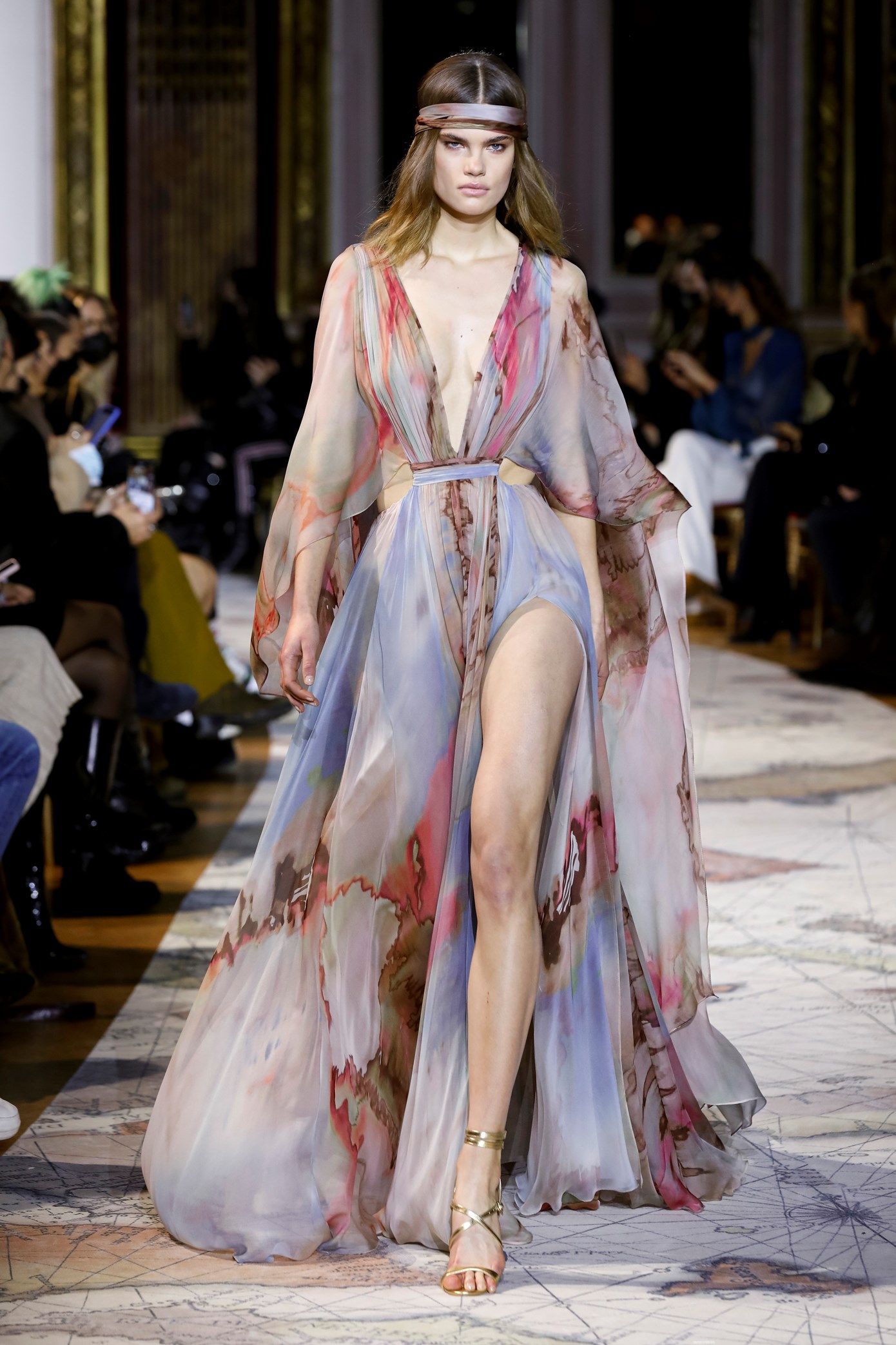 Zuhair Murad Released An Alluring Collection For Spring & Summer 2022 6