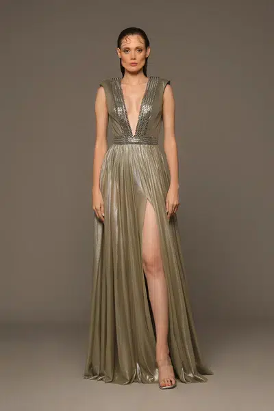 Take A Look At Jean-Louis Sabaji Gorgeous Ready-To-Wear Fall 2022 Collection 8
