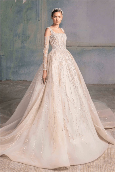 Check Out Tony Ward's Serene Bridal Collection For Fall 2023 6