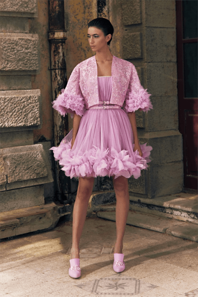 Discover Tony Ward's RTW Collection For Spring-Summer 2023 5