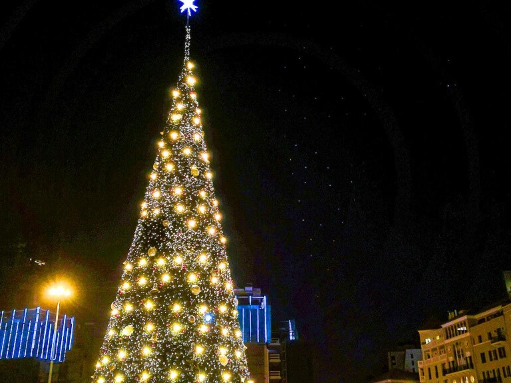 75+ pictures that prove Lebanon is a Christmas Wonderland! 19