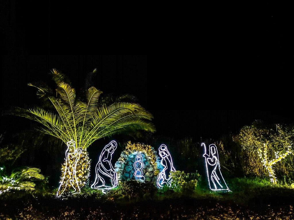 75+ pictures that prove Lebanon is a Christmas Wonderland! 42