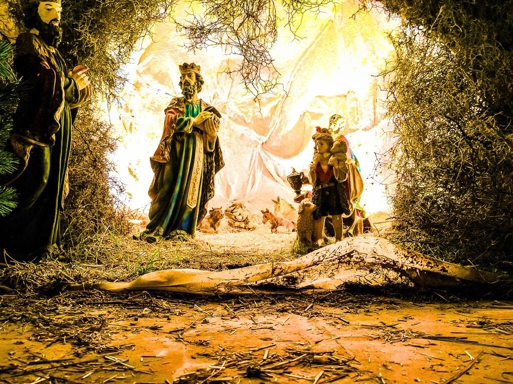 75+ pictures that prove Lebanon is a Christmas Wonderland! 56