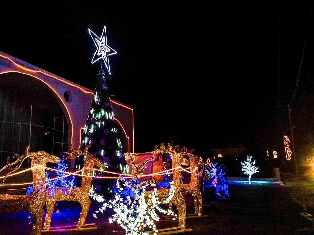 75+ pictures that prove Lebanon is a Christmas Wonderland! 63