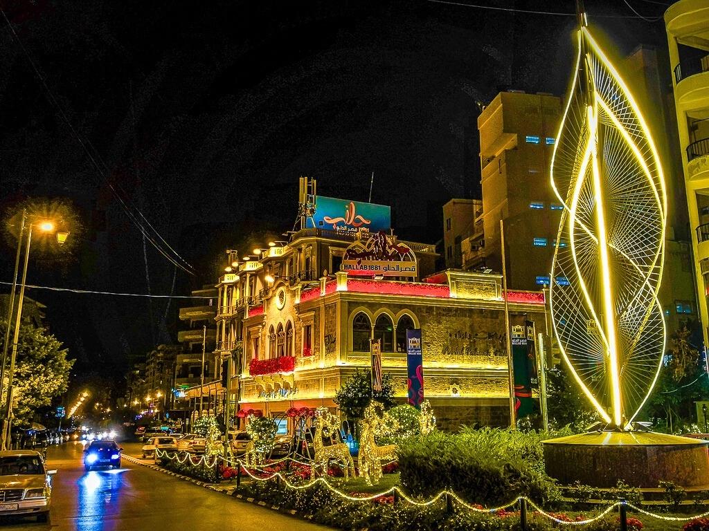 75+ pictures that prove Lebanon is a Christmas Wonderland! 71
